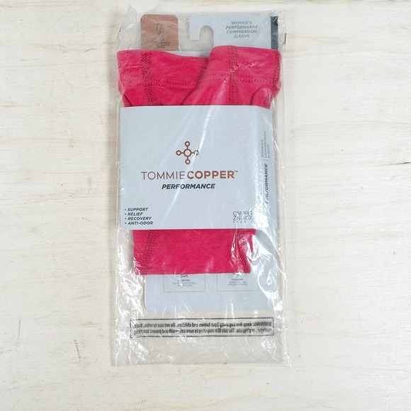 Tommie Copper Women's Performance Compression Calf Sleeve Pink SIZE Small Pom - Picture 1 of 5
